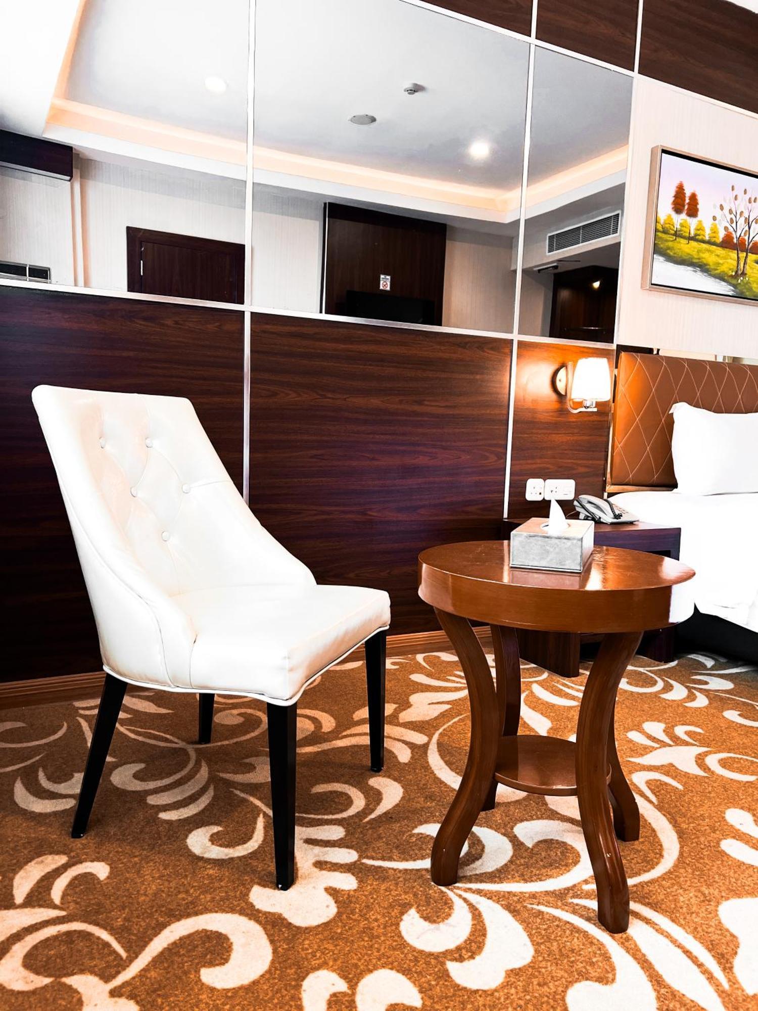บาตัม ซิตี้ โฮเต็ล Hotel นาโกยา ภายนอก รูปภาพ